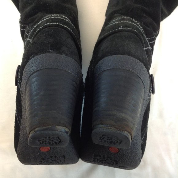 Blondo 'Leana' Black Suede Aqua Protect Knee High Boots - Picture 16 of 16